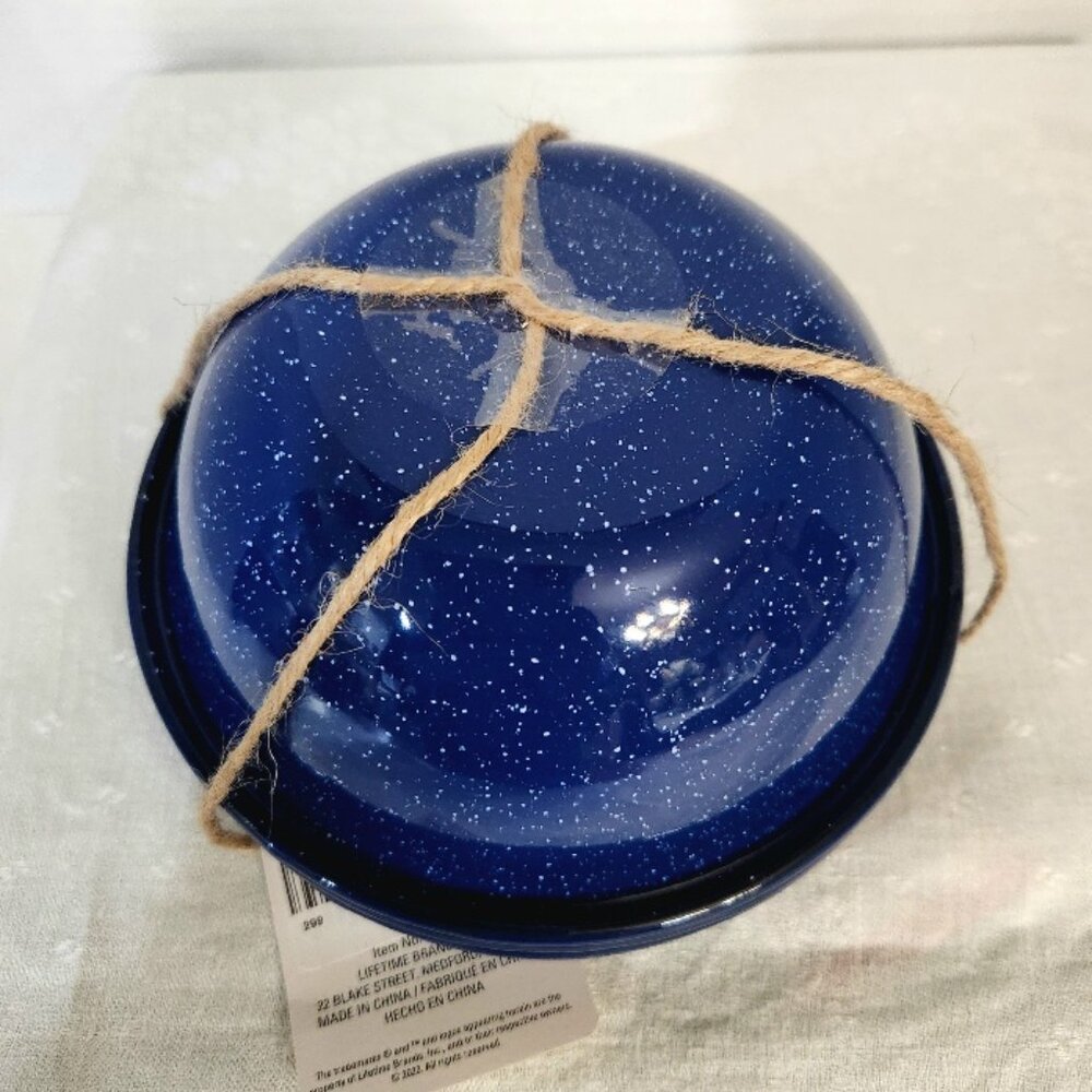 The product is a set of 4 Towle Living blue speckled enamelware bowls, measuring - Picture 3 of 4